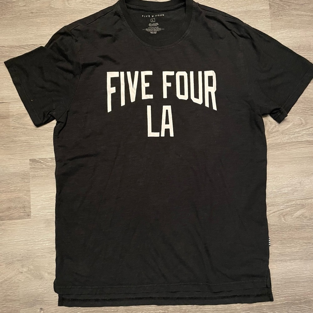 Five Four black graphic t-shirt men’s large